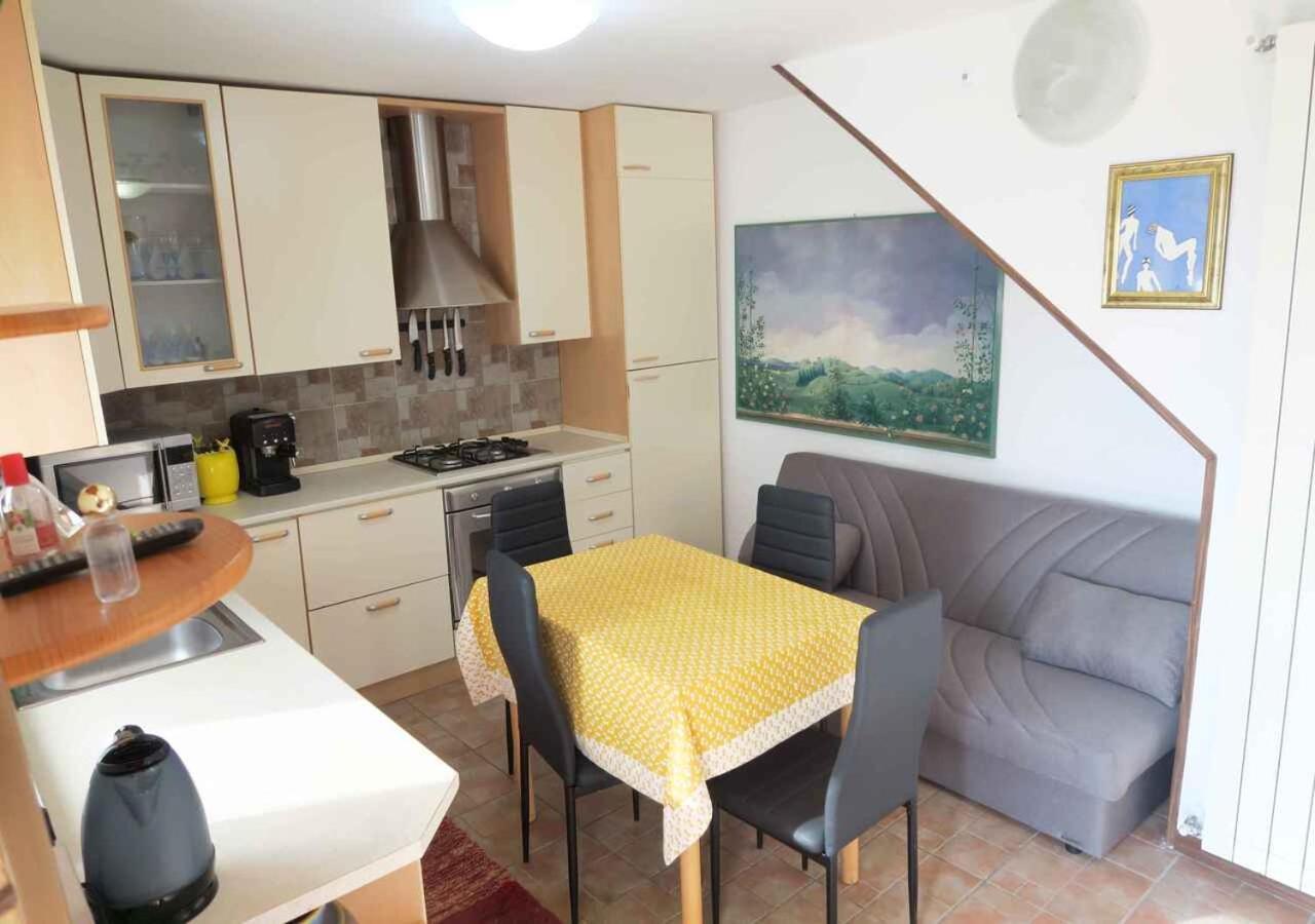 Appartamento Savona Exterior foto